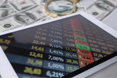 51家银证保ESG量化大比拼！银行信披率达60.58%