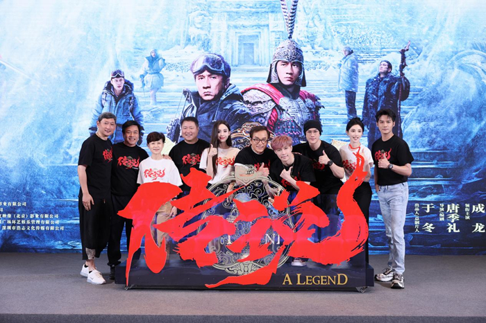 成龙：我很开心自己可以变老